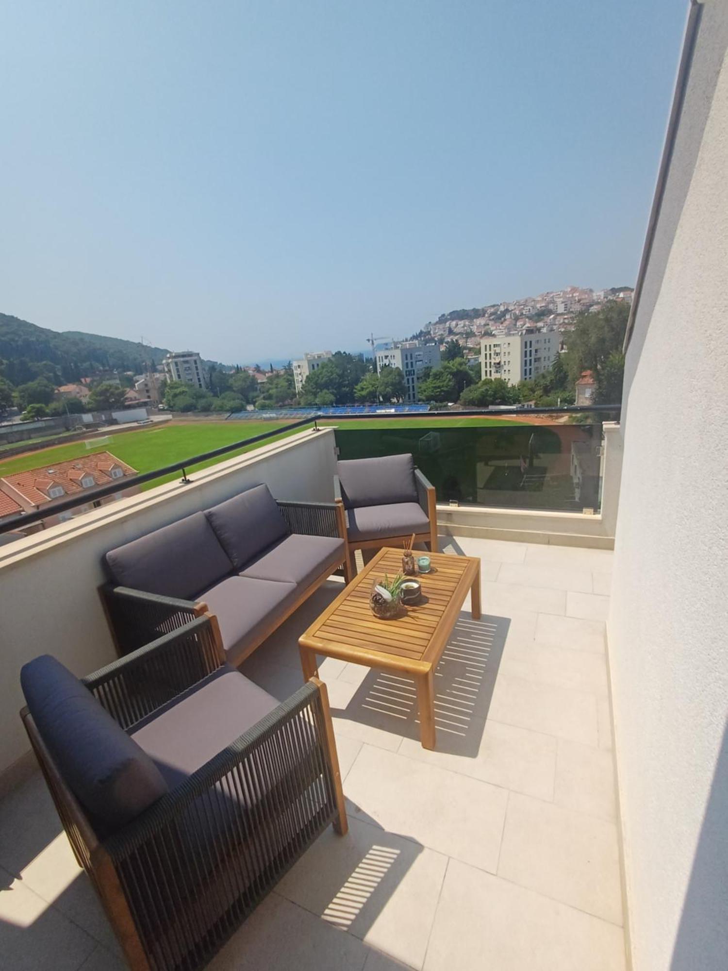 Mak & Lux - Sea & Sunset View Appartamento *