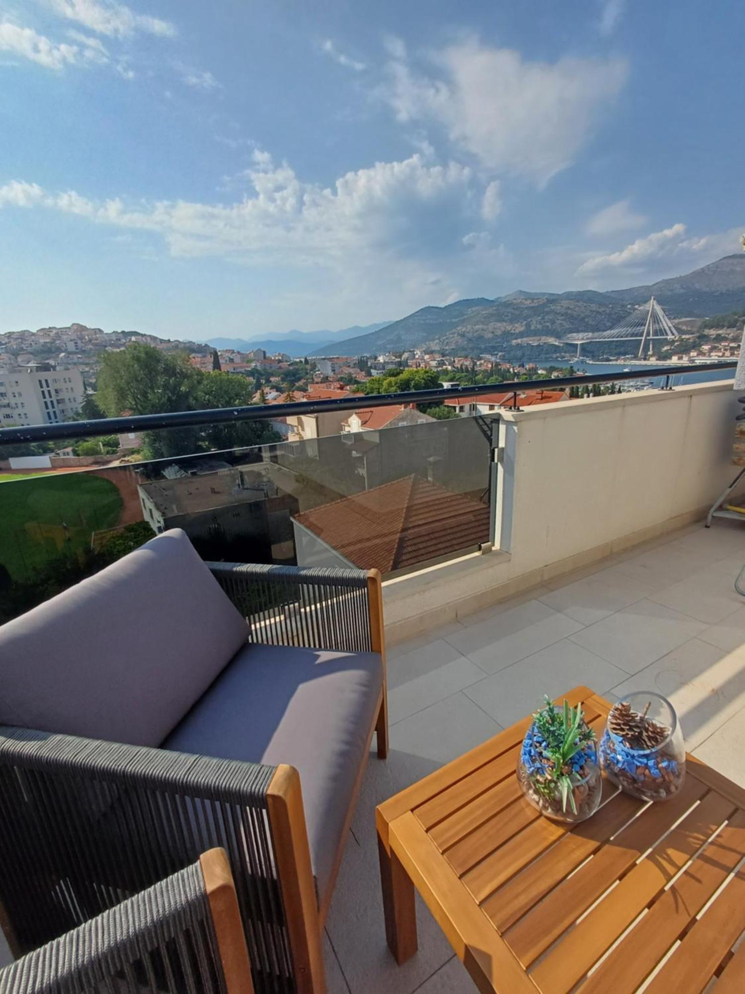 Apartment Mak & Lux - Sea & Sunset View