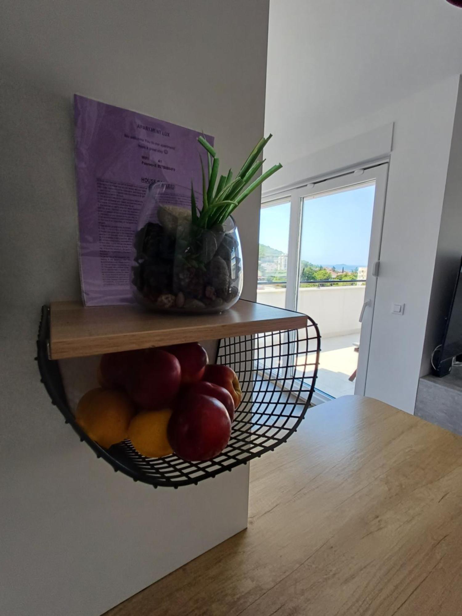 Mak & Lux - Sea & Sunset View Appartement *